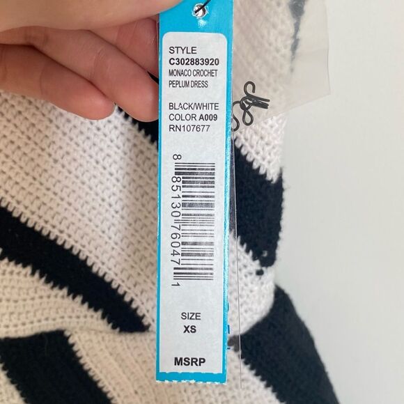 Alice + Olivia Monaco Crochet Pleated Peplum Dress Black and White Size XS NWT - Picture 11 of 13